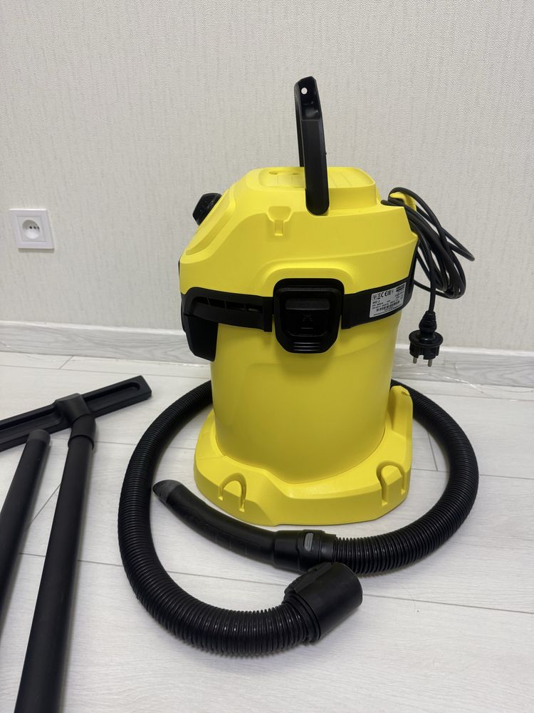 Karcher WD-3 пылесос, пилесмок