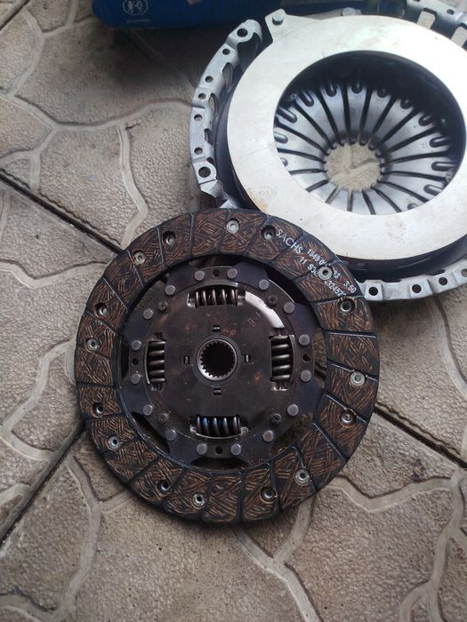 Комплект зчеплення Ауди 80  ,100 Sachs 3000 840 301