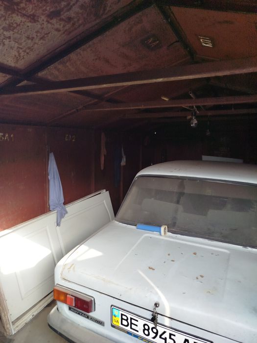 Продаю металлический гараж