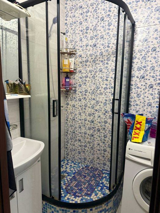 Продам 3-х кімнатну квартиру