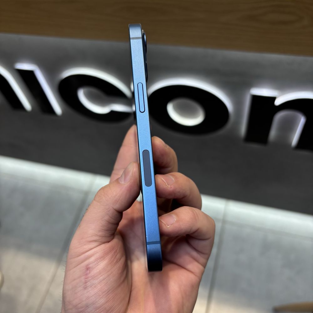 Вживаний iPhone 13, 128Gb,