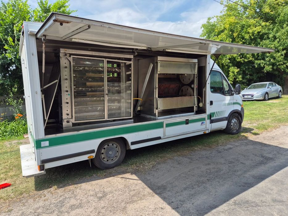 Renault Master  Rożno grill bar Food Truck sklep