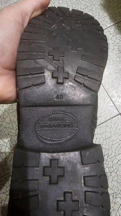 Высокие,  кожаные ботинки" VAGABOND "/Испания/40р.