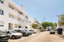T3 Duplex no Estoril – A Dois Passos da Praia!