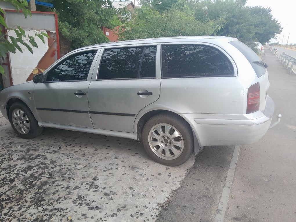 Продам надійне авто