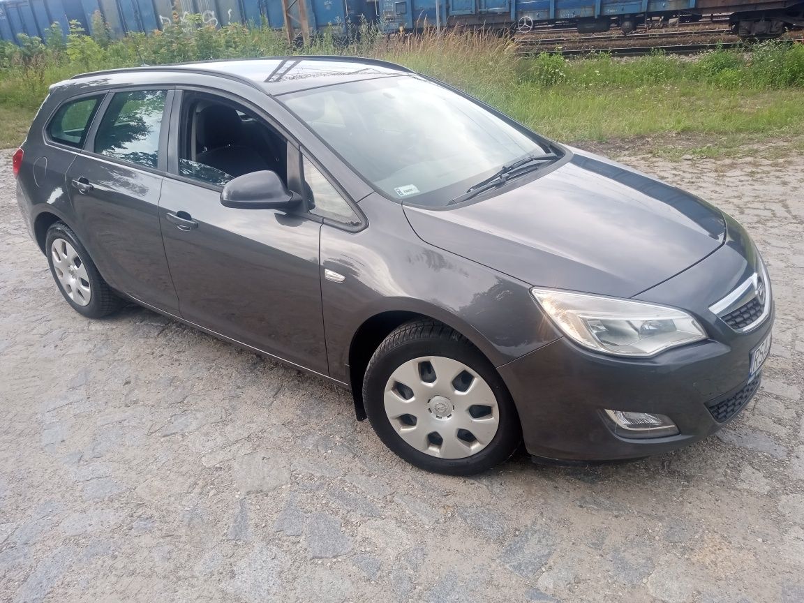 Astra w super stanie