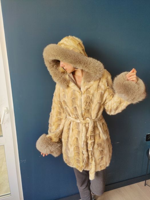 Норковый полушубок