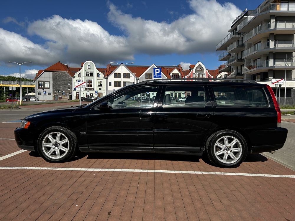 Samochód Volvo v70 II 2.4 D5