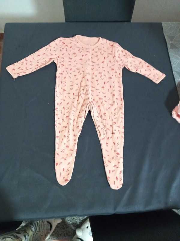 Conjunto de roupa 6 a 9 meses - ctt incluido