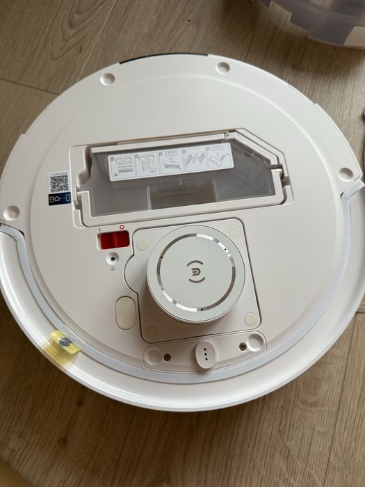 Ecovacs Deebot Ozmo T10 Plus (DBX33)