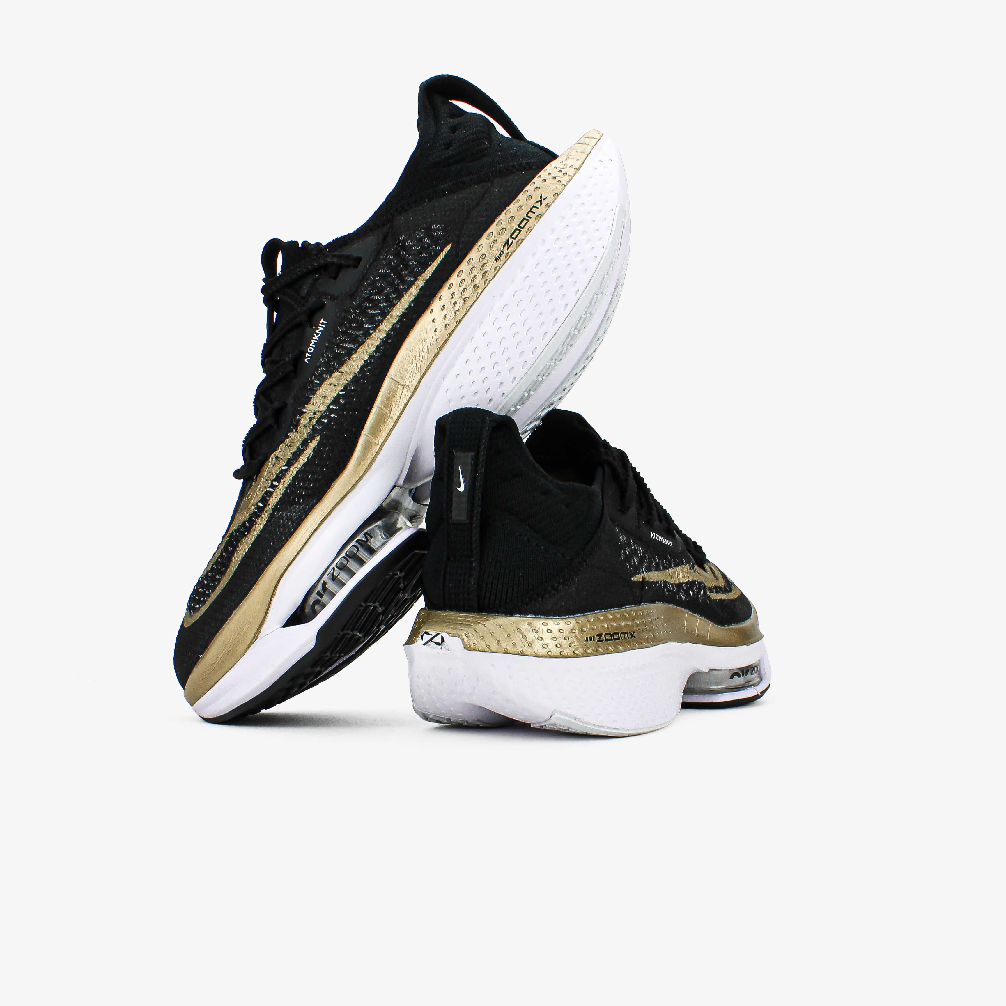 Чоловічі кросівки Nike Air Zoom Alphafly NEXT% 2 чорний з золотим 0105