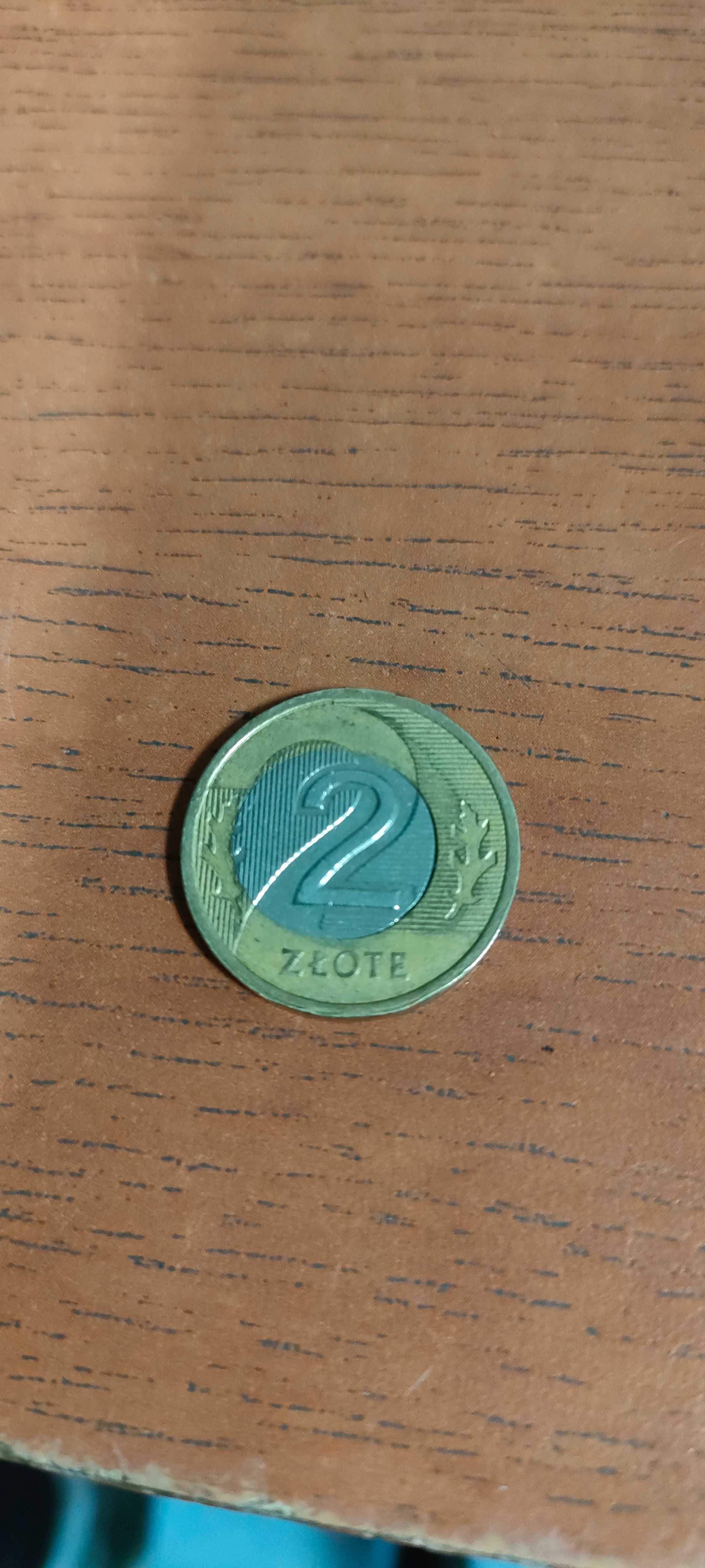 Moneta 2 złotych.