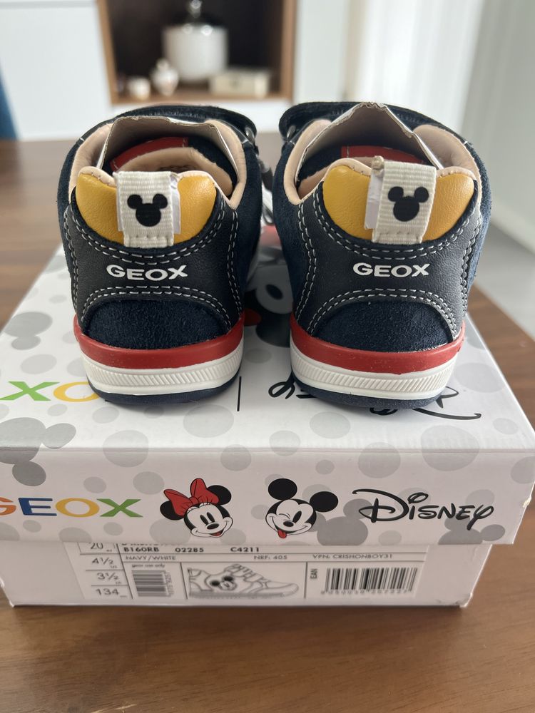 Sapatilha GEOX DISNEY tam. 20