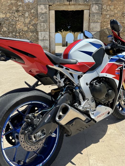 CBR1000RR SP Nacional c/ histórico e poucos Km
