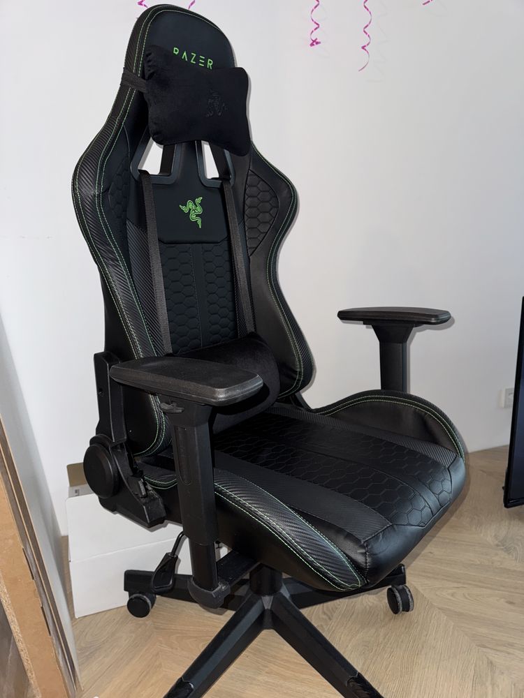 Razer Legend Fotel gamingowy