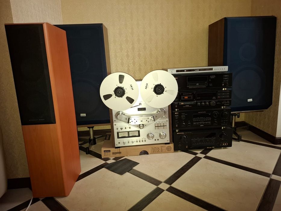 Продам аудио комплекс AKAI