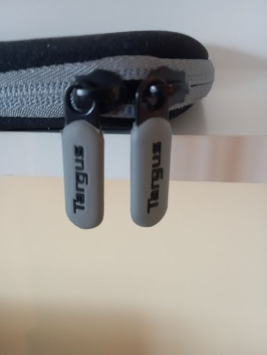 Новий чехол для планшета Targus