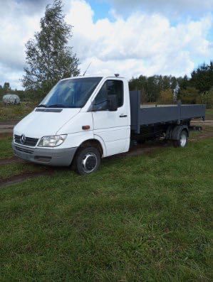 Mercedes Sprinter wywrotka na bliźniaku