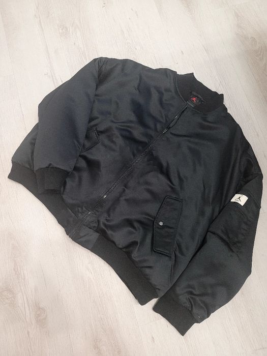 Бомбер куртка жіноча NIKE JORDAN Flight нова original