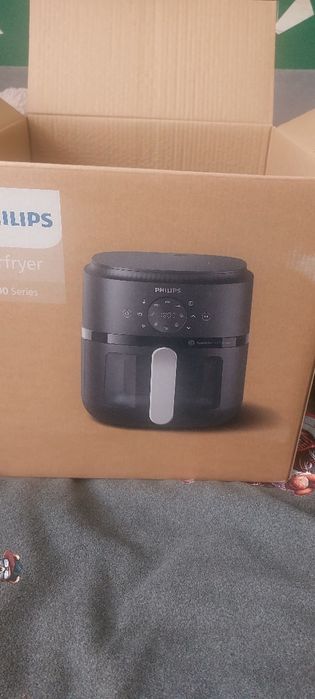 Sprzedam beztłuszczową frytkownicę PHILIPS