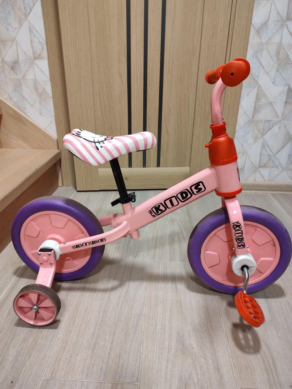 Дитячий велосипед бiговел 2 в 1 profi kids 12" рожевий беговел