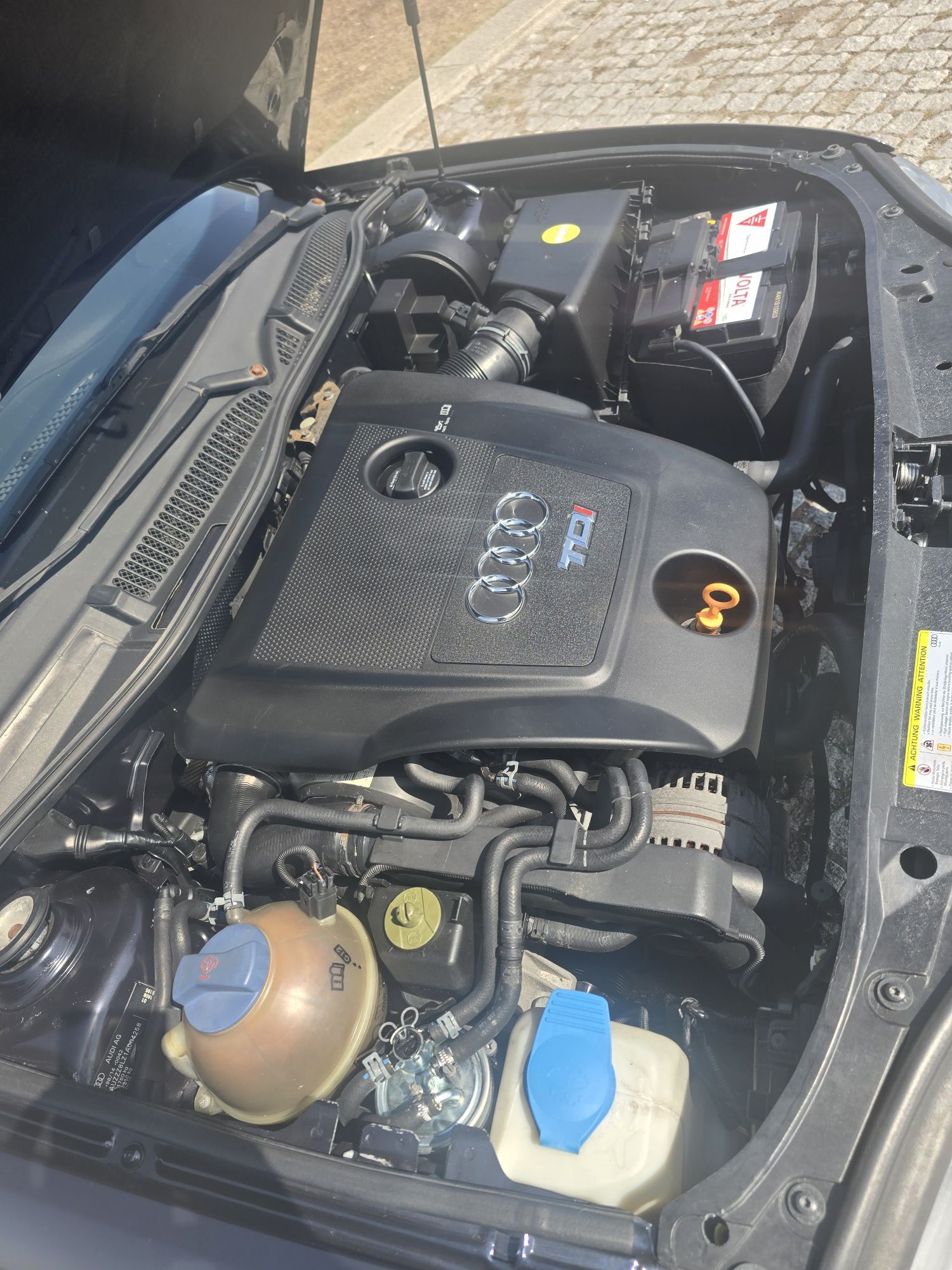 Audi a3 8l 130 ( possível financiamento)