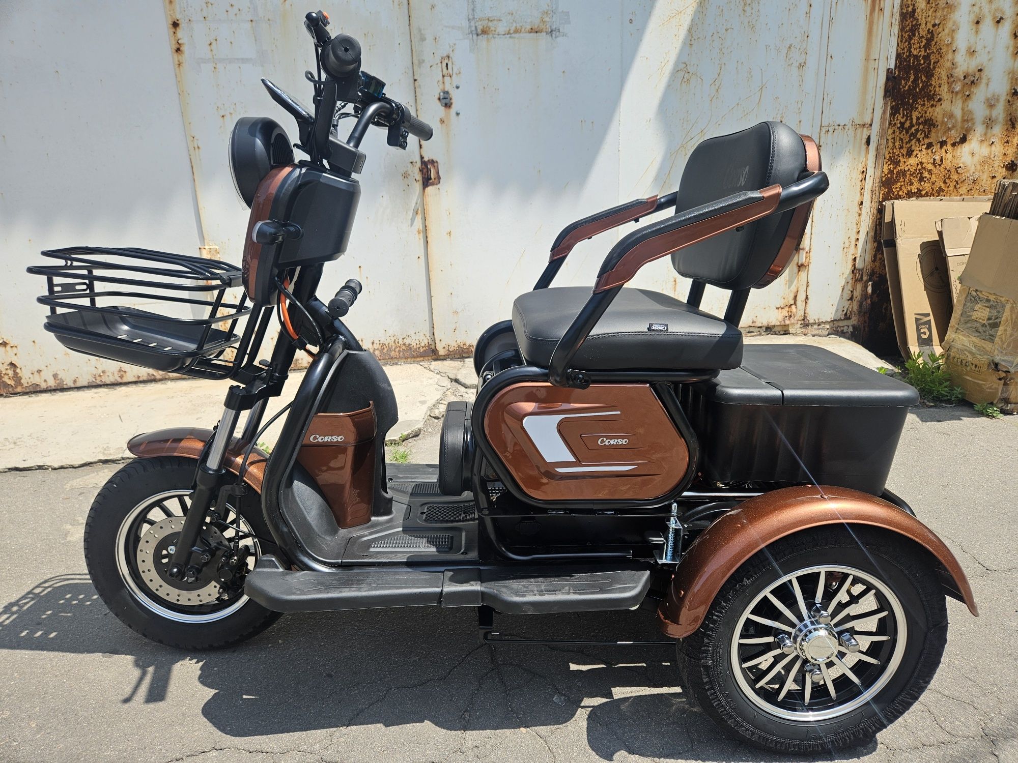 Електроскутер Corso Logan 800W 72V/20Ah