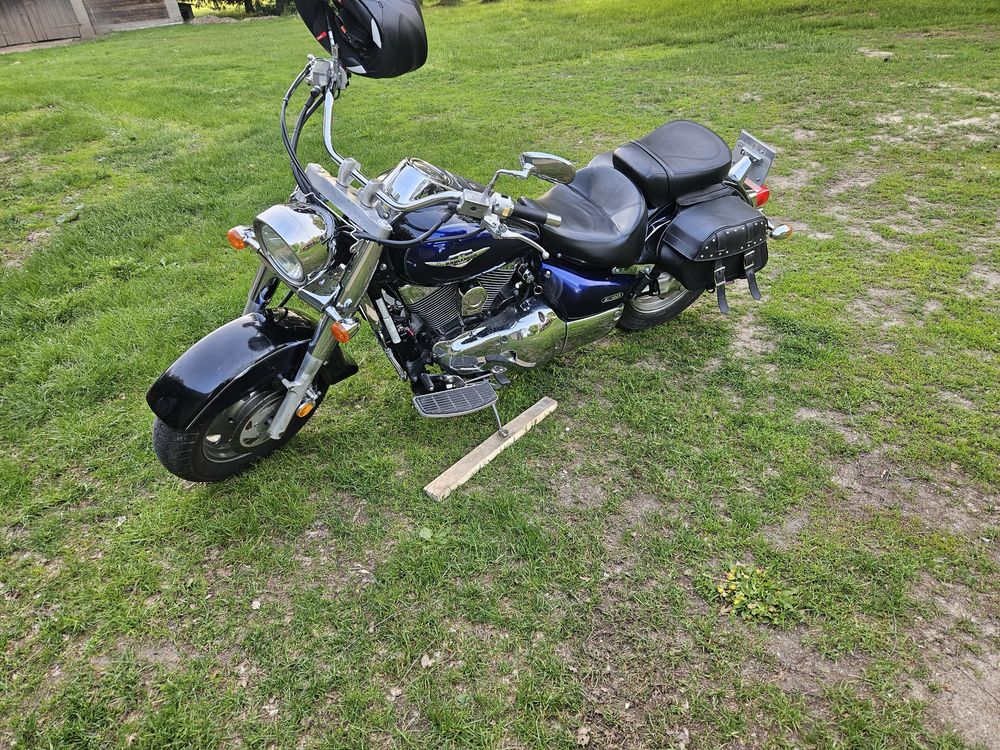 Intruder 1500 , C90