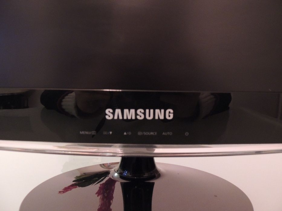 Sprzedam monitor Samsung
