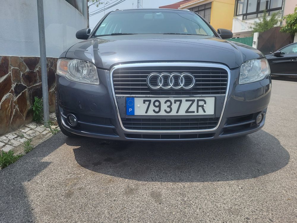 Audi A4 2.0 140cv