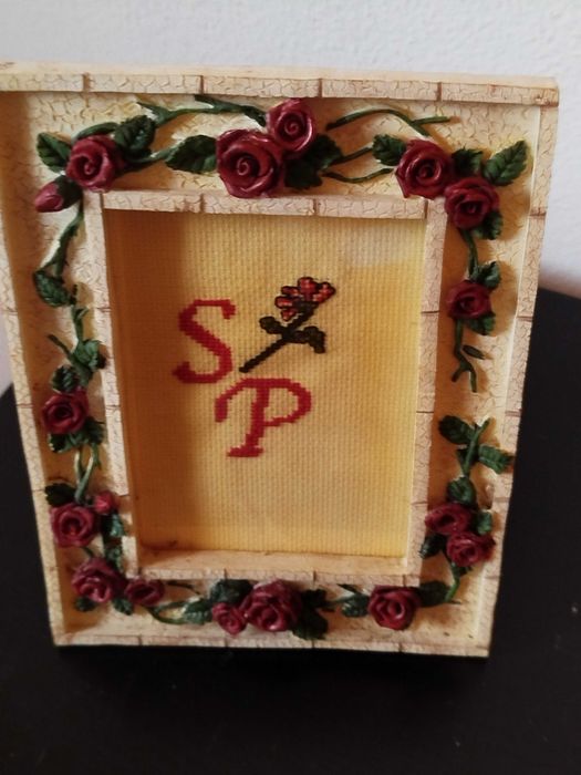 Dois suportes para fotografia