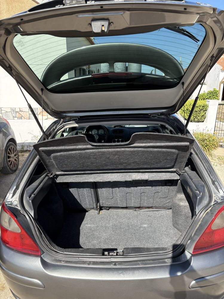 Carro Mg ZR 1.4 2004