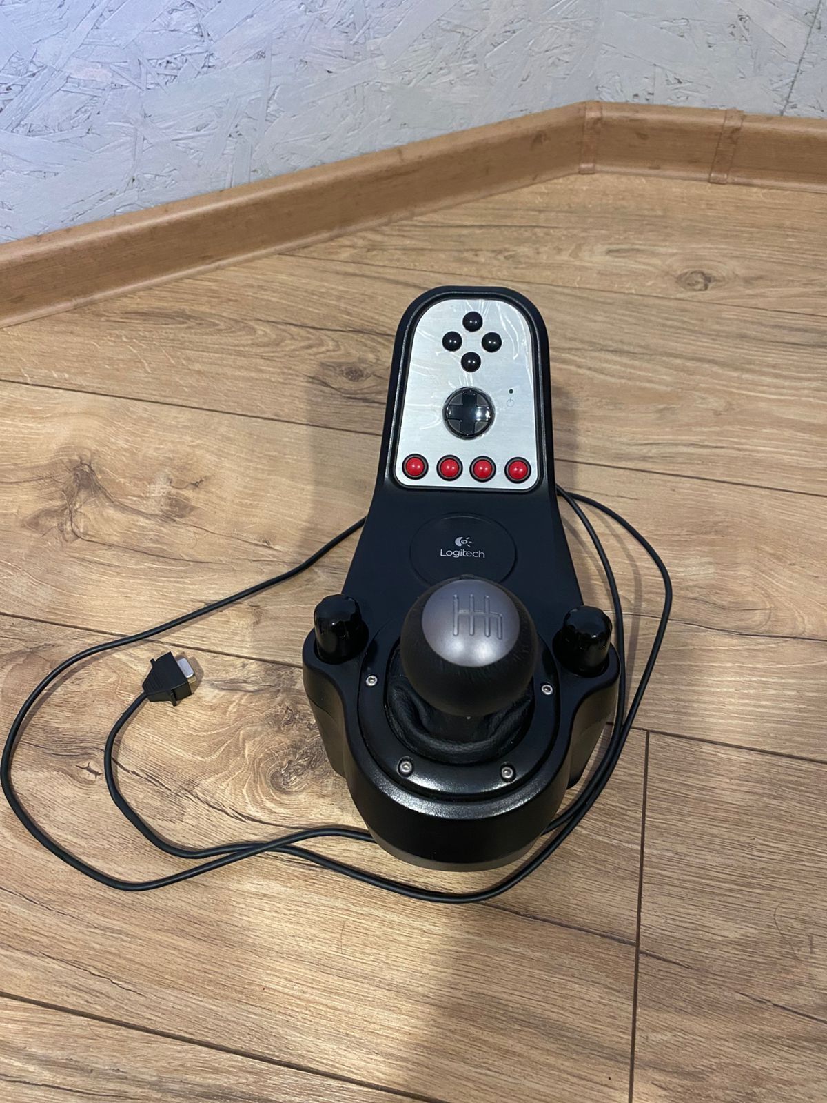 Ігрове кермо Logitech G27 + КПП + педалі