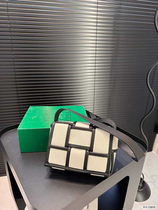 Torebka damska torba Bottega Veneta 555-31-1