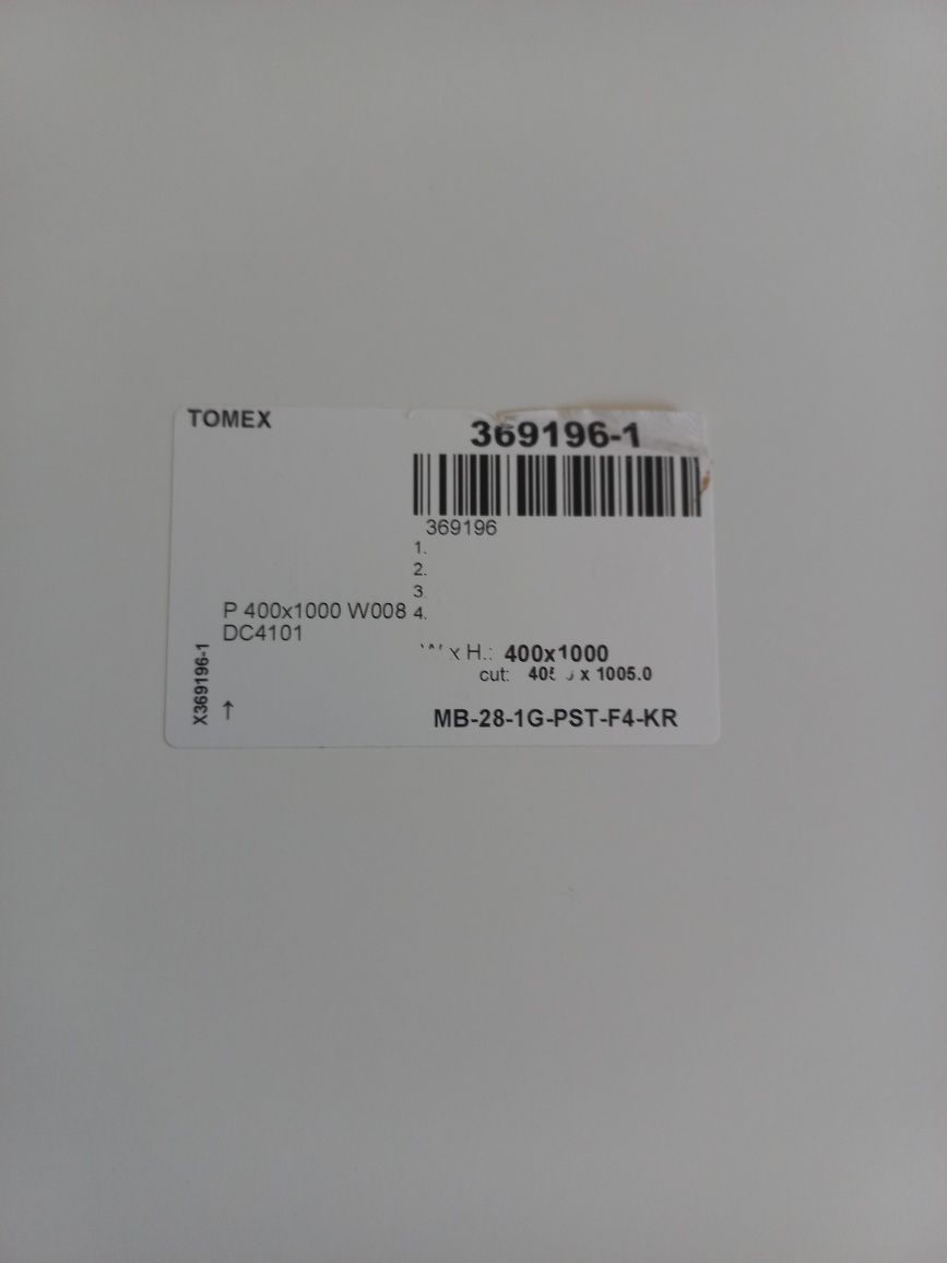 Nowy blat meblowy 100x40x2,5 cm.