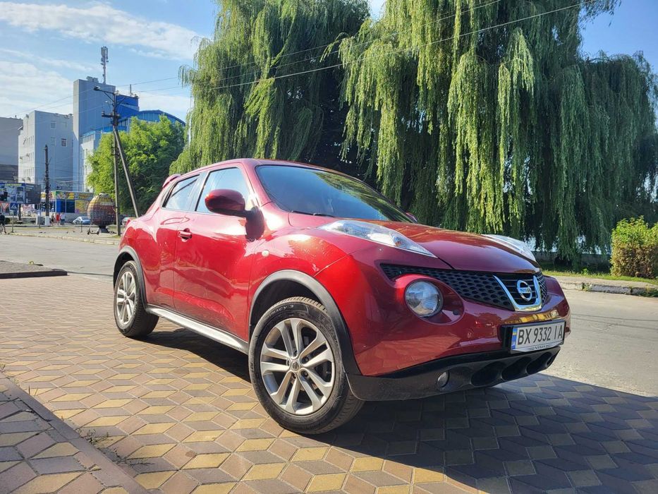 Nissan Juke 1.6 газ/бензин 2012