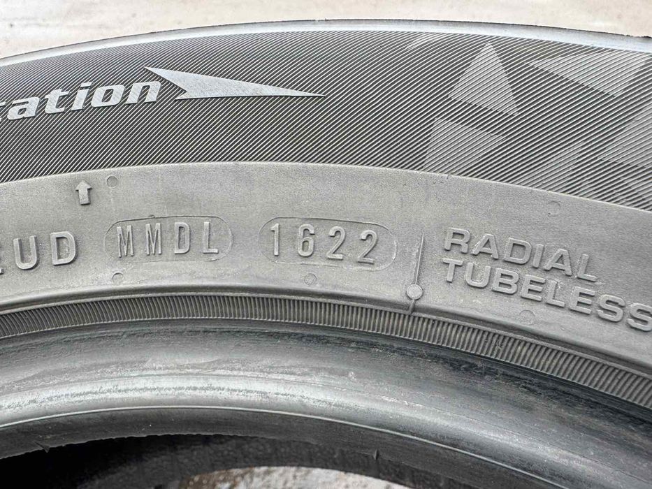 Майже нові зимові шини Nexen 215/55 R16