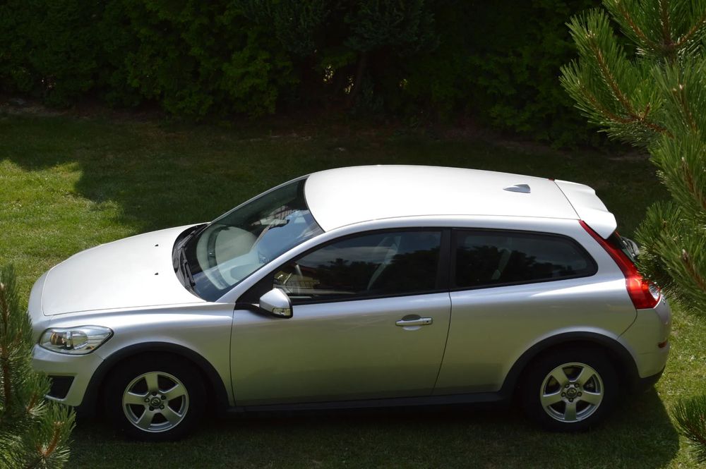 Volvo C30 C30 1.6 D Perfekcyjny Stan Serwisowany Bezwypadkowy Zadbany !!!