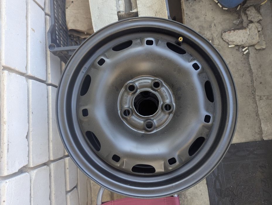 Продам диски металеві 5*100, ет35