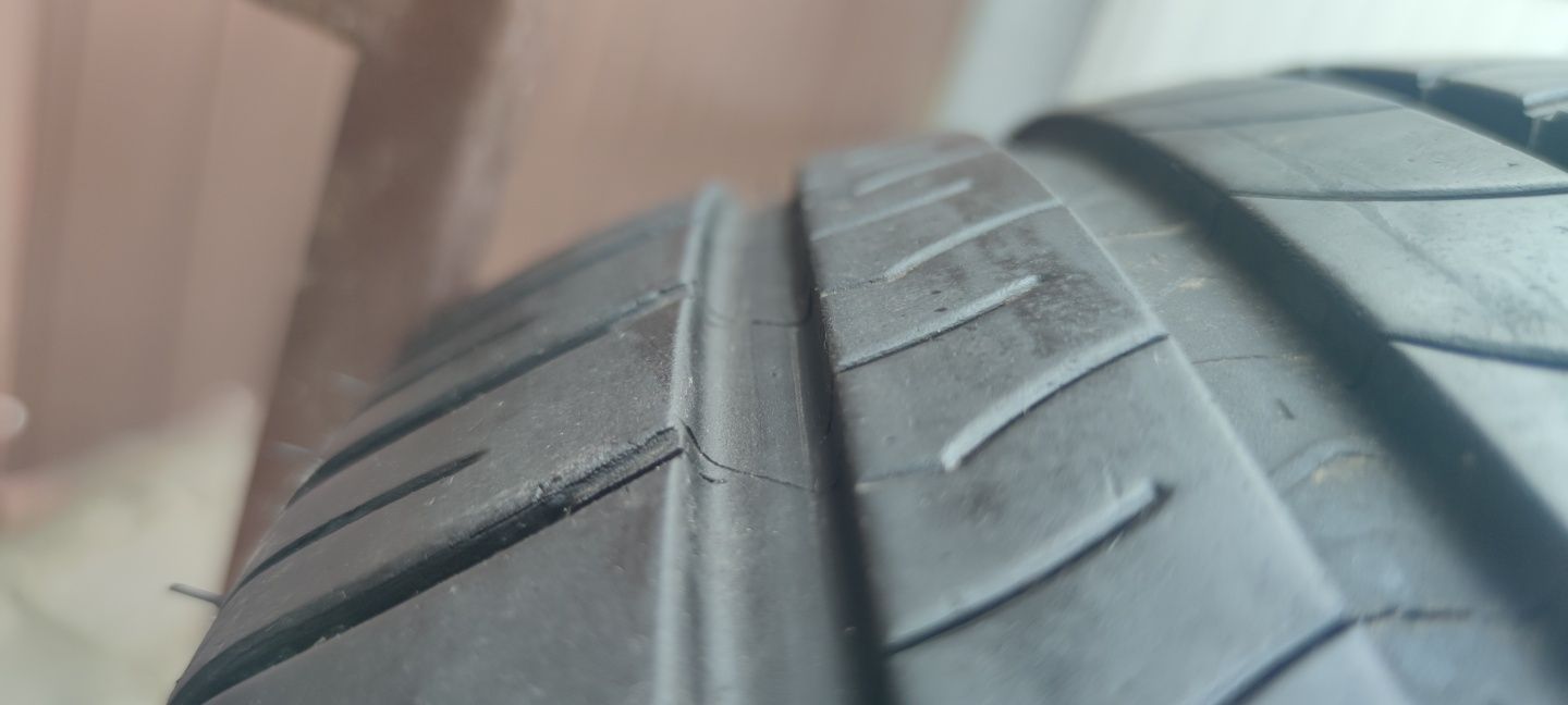 205/60/16 Michelin energy saver 17r