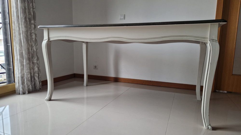 Conjunto Mesa e 6 Cadeiras