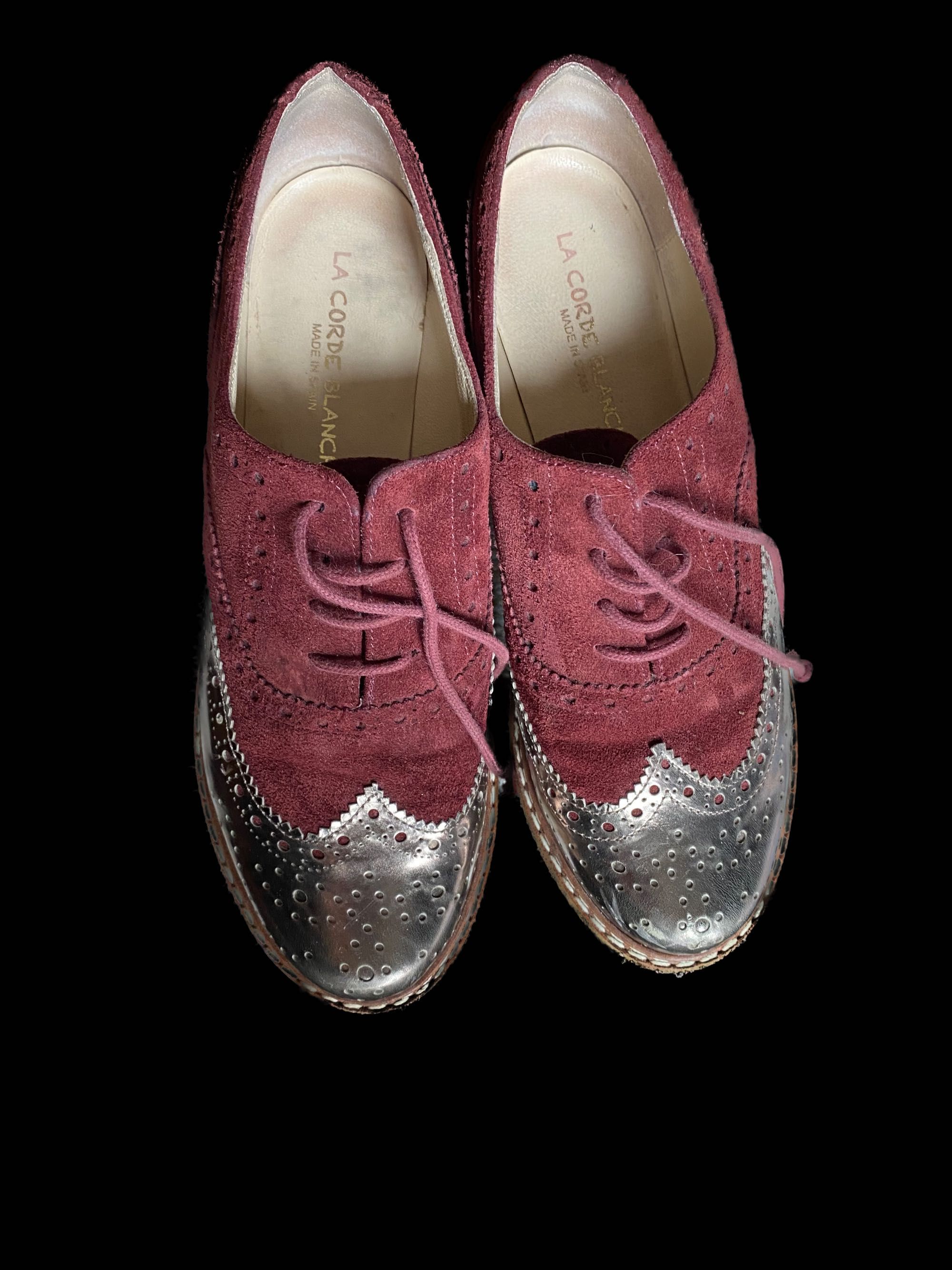 Damskie buty typu Martens nr 37 (długość wkładki 24 cm)