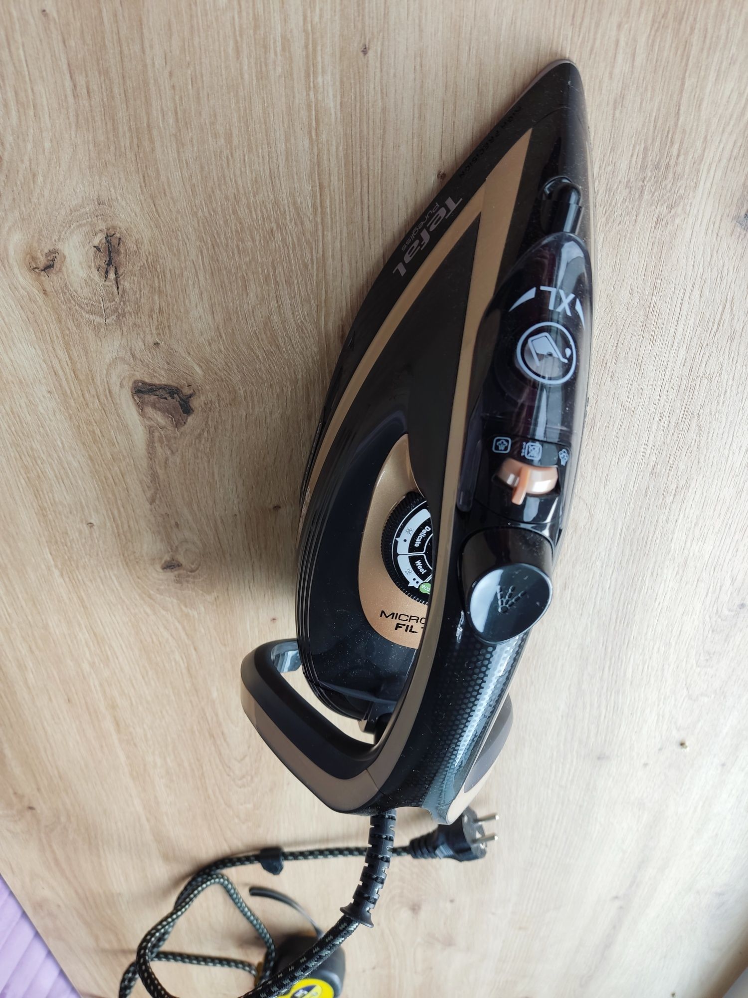 Утюг Tefal FV8064E0