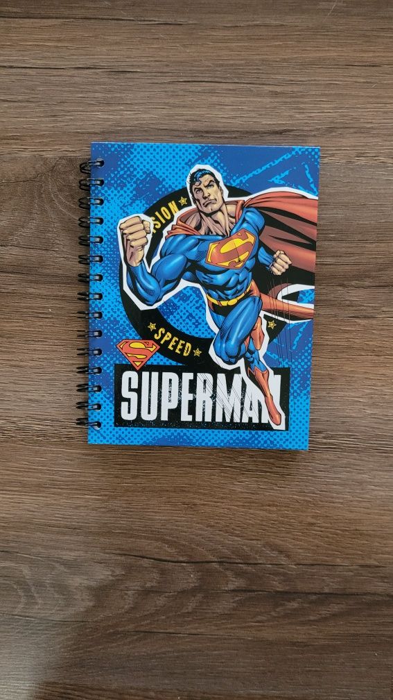 Notes na spirali  superman