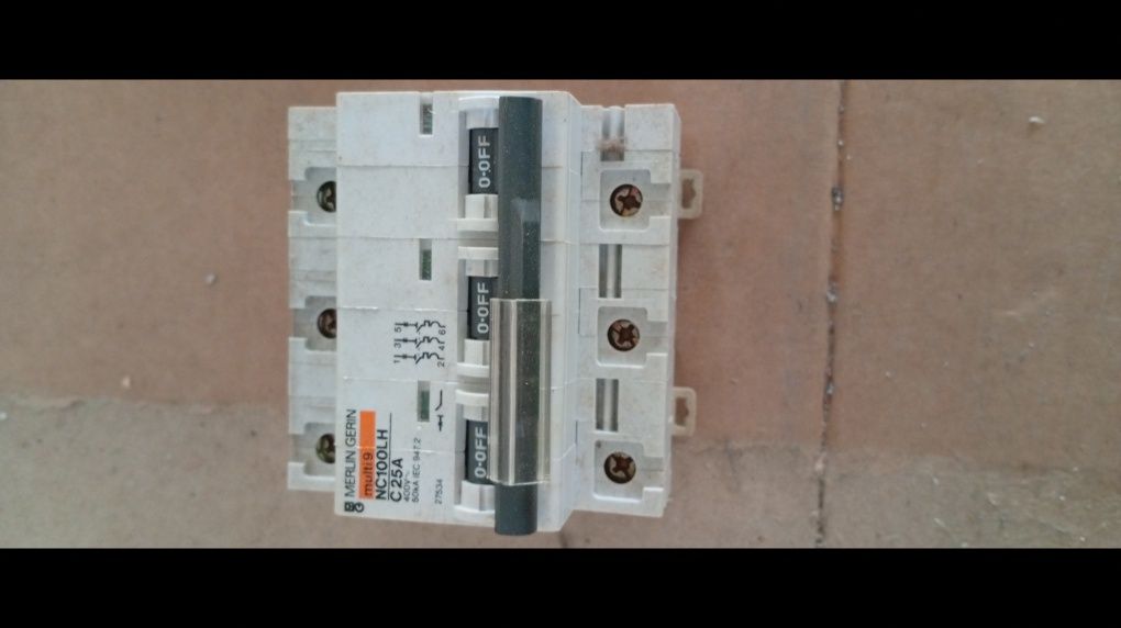Material elétrico