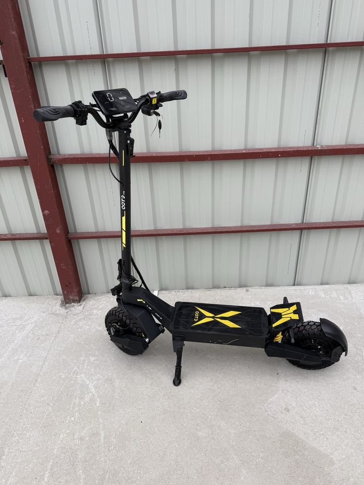 Skladana Hulajnoga Elektryczna OOTD T10 | 800W 13Ah 48V 50km/h 11’’