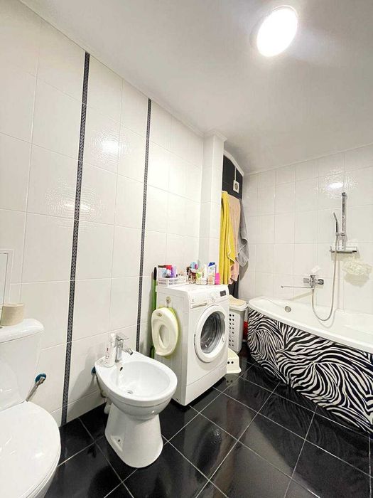 Продаж затишної 2 кім. квартири у ЖК Різдвяний