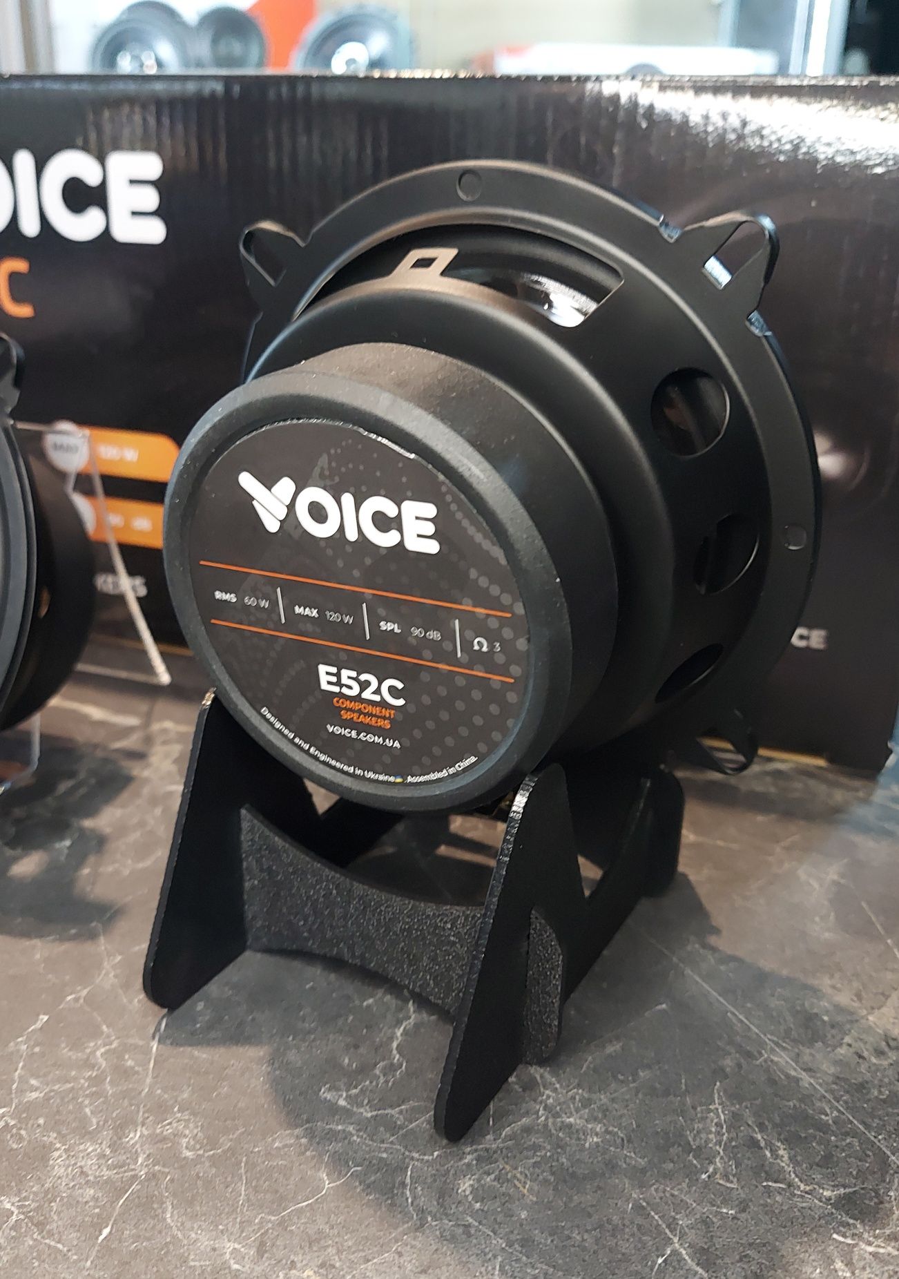 Компонентна акустика Voice E52C