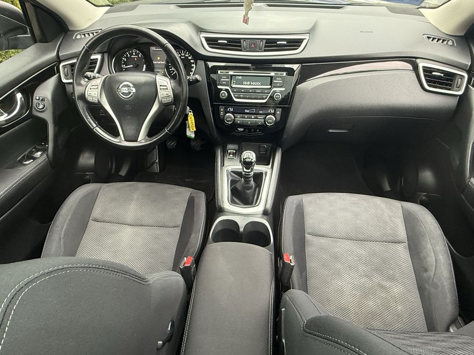 NISSAN QASHQAI 1.2 benzyna,115KM, Szklany dach, czujniki, euro6, Led,