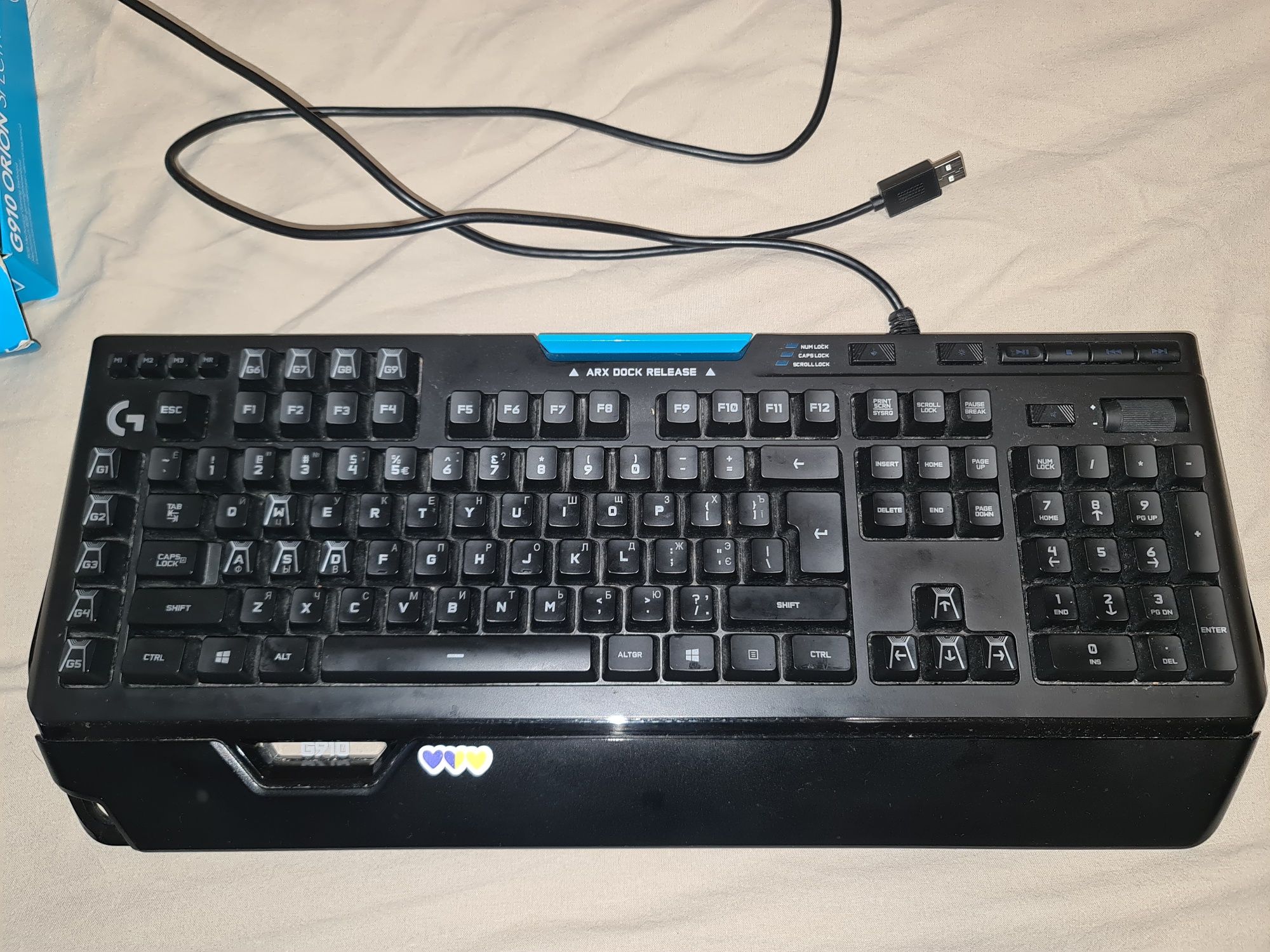 Клавиатура Logitech G910